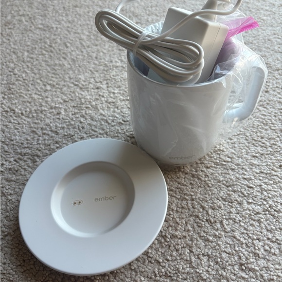 Ember Temperature Controlled Coffee Mug - Picture 1 of 2